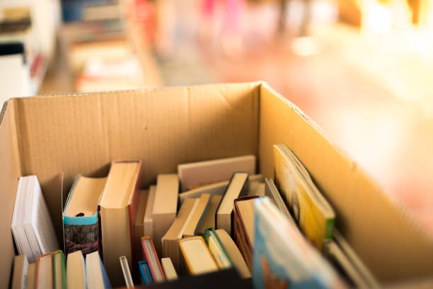 Volunteers Reading